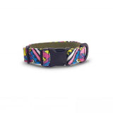 Dog collar in Barklin Electric Tribe pattern, standard 2.5 cm width, shown in front arc view with visible ECONABLE buckle, stitched edges, and clean product structure.